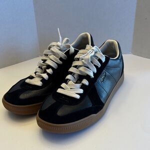 Coach Leather Suede EUC Size 9.5 Women’s